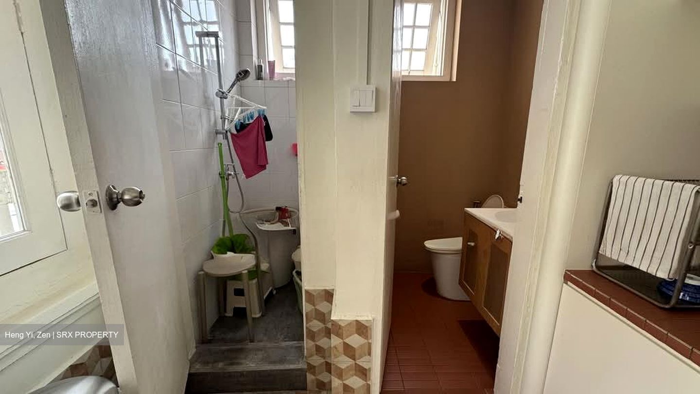 Ann Siang Road (D1), Office #572598431